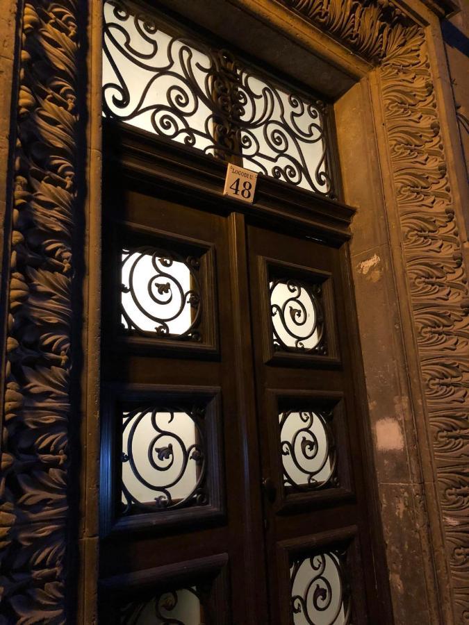 Quiet Apartment Near Buda Castle Budapesta Exterior foto